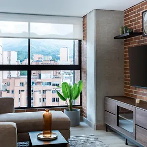 Hotel Kyux By Jalo - Laureles