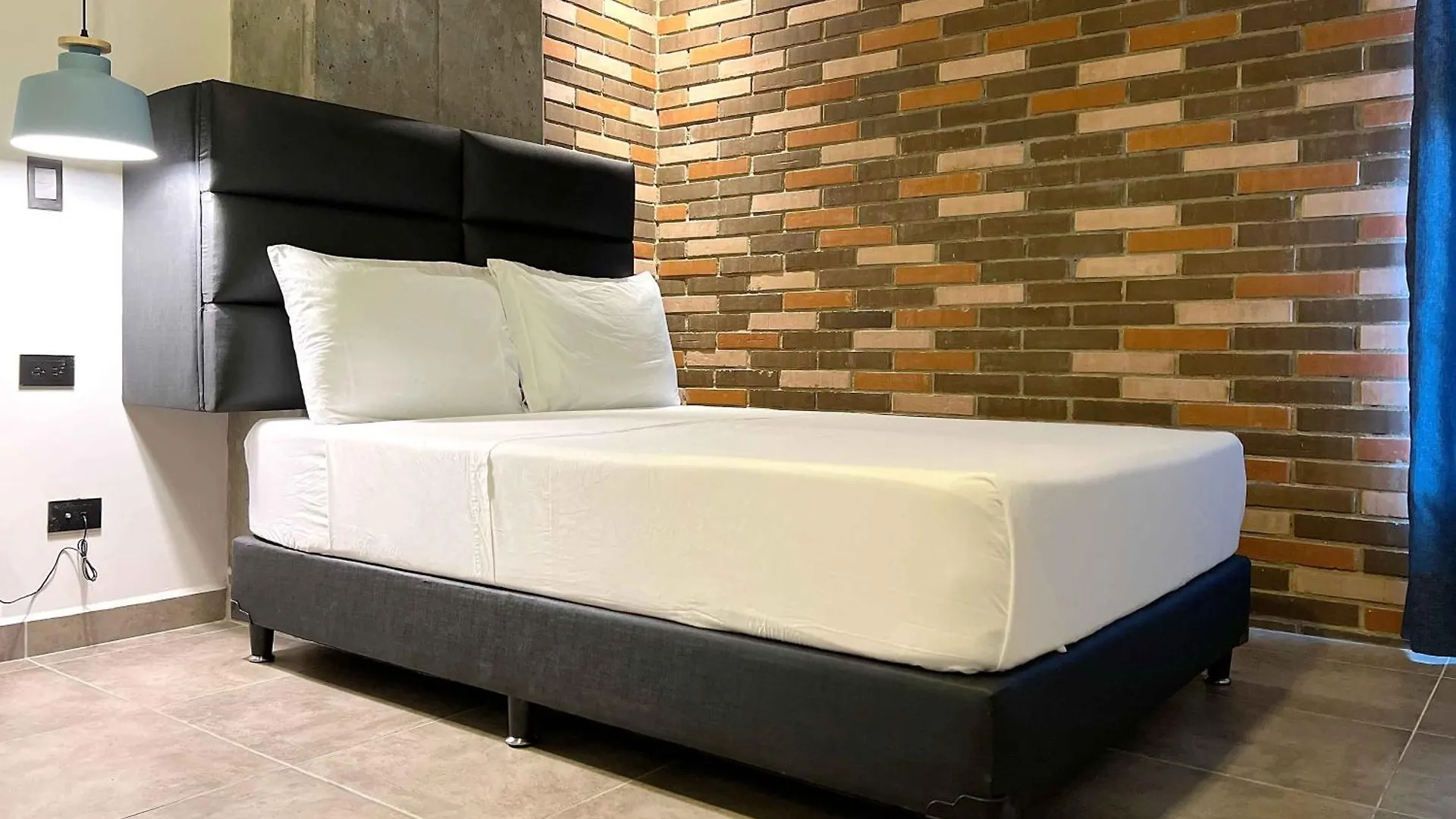 Apartahotel Medellin 3*,  Colombia