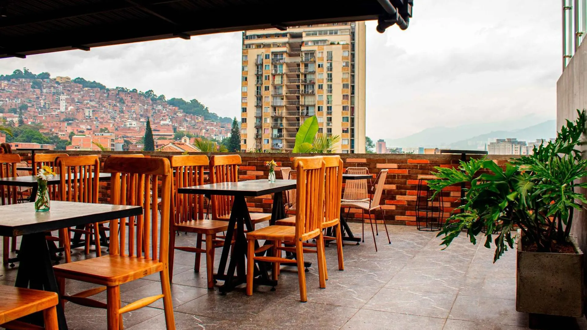 Apartahotel Medellin 3*,